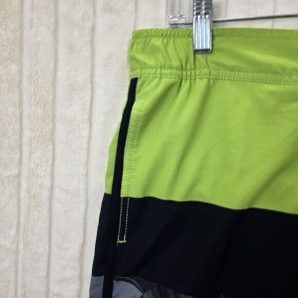 Projek Raw Men's Green Black Shorts Polyester Stretch Drawstring 8" Size L - Picture 2 of 13